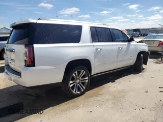 2020 GMC Yukon XL Denali with VIN 1GKS1HKJ8LR101852, listed as a Copart auction lot 49372485 with 54,055 mi miles and Salvage Title. Bid and sale history available at carsss.com. Image 3.