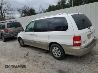 2005 Kia Sedona LX with VIN KNDUP132856716570, listed as a Copart auction lot 45848965 with 137,589 mi miles and Salvage Title. Bid and sale history available at carsss.com. Image 2.