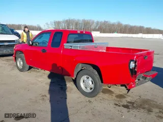 2008 Chevrolet Colorado Work Truck with VIN 1GCCS199588123112, listed as a IAAI auction lot 41426550 with 157,608 mi miles. Bid and sale history available at carsss.com. Image 3.
