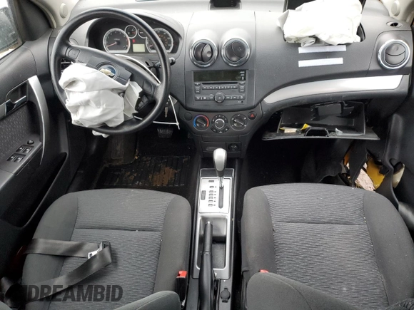2009 Chevrolet Aveo 2LT with VIN KL1TG56E09B381995, listed as a Copart auction lot 43144895 with 129,607 mi miles and Clean title. Bid and sale history available at DreamBid. Image 8.