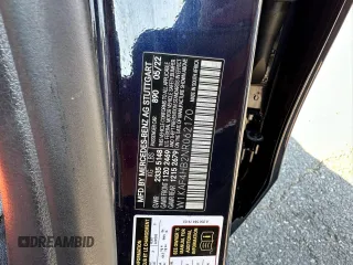 2022 Mercedes-Benz C 300 z VIN W1KAF4HB2NR062170, wystawiony jako Copart lot #66495485 z przebiegiem 58 230 mil mil oraz Czysty tytuł • Clean title. Historia ofert i sprzedaży dostępna na DreamBid. Obrazek 10.