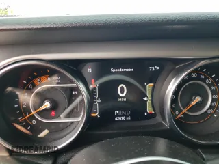 2021 Jeep Wrangler Unlimited Willys с VIN 1C4HJXDM4MW727070, выставлен на аукционе Copart как лот 60461275 с пробегом 42 078 миль миль и Списание • Salvage title. История ставок и продаж доступна на DreamBid. Изображение 9.