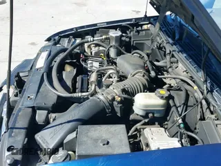 2002 Chevrolet S-10 LS с VIN 1GCDT19W928180069, выставлен на аукционе IAAI как лот 43410867 с пробегом 199 324 миль миль и . История ставок и продаж доступна на DreamBid. Изображение 19.