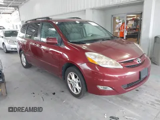 2006 Toyota Sienna XLE z VIN 5TDZA22C86S559115, wystawiony jako IAAI lot #42382330 z przebiegiem 96 575 mil mil oraz . Historia ofert i sprzedaży dostępna na DreamBid. Obrazek 1.