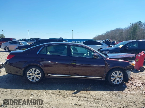2012 Toyota Avalon z VIN 4T1BK3DB2CU458020, wystawiony jako IAAI lot #41707811 z przebiegiem 91 999 mil mil oraz . Historia ofert i sprzedaży dostępna na DreamBid. Obrazek 13.
