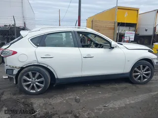 2015 Infiniti QX50 Journey with VIN JN1BJ0HR0FM771619, listed as a IAAI auction lot 41966205 with 1 mi miles. Bid and sale history available at carsss.com. Image 13.