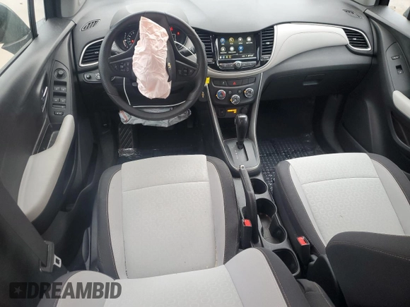 2019 Chevrolet Trax LS with VIN 3GNCJNSB2KL402153, listed as a Copart auction lot 54416695 with 41,249 mi miles and Salvage Title. Bid and sale history available at DreamBid. Image 8.