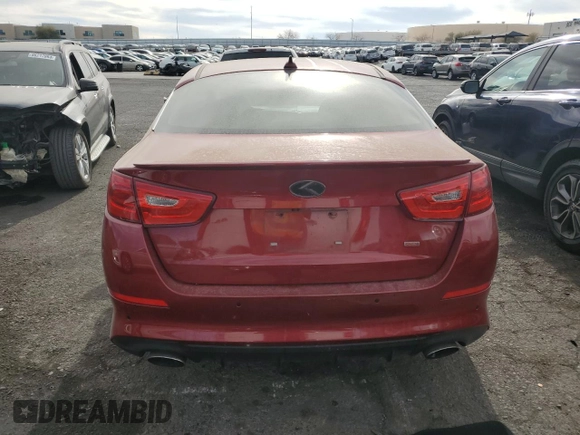 2015 Kia Optima SX z VIN 5XXGR4A73FG517727, wystawiony jako Copart lot #87315374 z przebiegiem 140 257 mil mil oraz Szkoda całkowita • Salvage title. Historia ofert i sprzedaży dostępna na DreamBid. Obrazek 6.