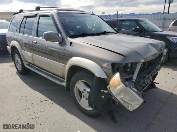 2001 Infiniti QX4 Luxury with VIN JNRDR07Y21W103888, listed as a Copart auction lot 49173735 with 136,966 mi miles and Salvage Title. Bid and sale history available at carsss.com. Image 4.