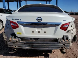 2017 Nissan Altima SL with VIN 1N4AL3AP8HC134425, listed as a Copart auction lot 49345825 with 198,612 mi miles and Salvage title. Bid and sale history available at DreamBid. Image 6.