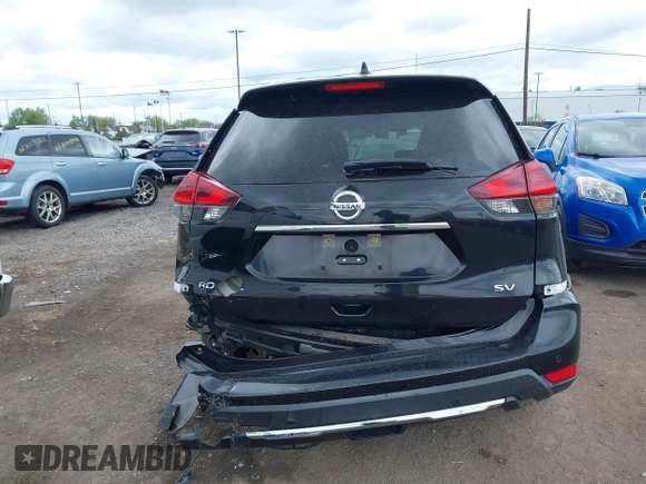 2020 Nissan Rogue SV z VIN KNMAT2MT0LP514535, wystawiony jako IAAI lot #42259711 z przebiegiem 63 339 mil mil oraz . Historia ofert i sprzedaży dostępna na DreamBid. Obrazek 16.