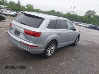2019 Audi Q7 Premium Plus with VIN WA1LAAF76KD011711, listed as a IAAI auction lot 42266568 with 74,618 mi miles and . Bid and sale history available at DreamBid. Image 4.