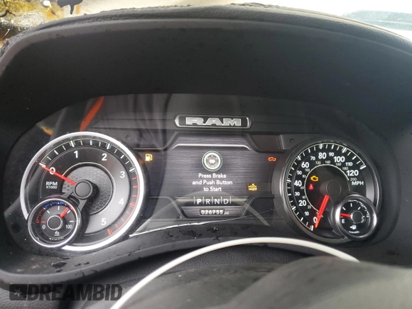 2022 Ram 2500 Laramie with VIN 3C6UR5FL7NG267832, listed as a Copart auction lot 45134075 with 26,755 mi miles and Salvage title. Bid and sale history available at DreamBid. Image 9.