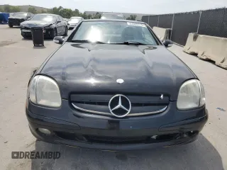 2003 Mercedes-Benz SLK 230 Kompressor with VIN WDBKK49F13F277323, listed as a Copart auction lot 53980515 with 174,276 mi miles and Salvage Title. Bid and sale history available at DreamBid. Image 5.
