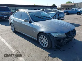 2011 BMW 3 Series 328i with VIN WBAPH7C59BE683424, listed as a IAAI auction lot 42472533 with 127,851 mi miles and . Bid and sale history available at DreamBid. Image 1.