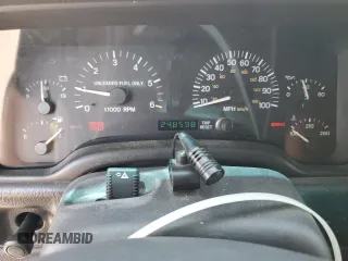 2000 Jeep Cherokee SE with VIN 1J4FF28SXYL140930, listed as a Copart auction lot 59191035 with 248,598 mi miles and Salvage title. Bid and sale history available at DreamBid. Image 9.
