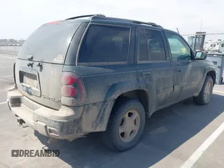 2003 Chevrolet TrailBlazer LTZ with VIN 1GNDT13S632261984, listed as a IAAI auction lot 42055397 with 203,661 mi miles and . Bid and sale history available at DreamBid. Image 4.