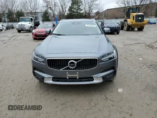 2018 Volvo V90 z VIN YV4102NK3J1018768, wystawiony jako Copart lot #84166884 z przebiegiem 86 811 mil mil oraz Szkoda całkowita • Salvage title. Historia ofert i sprzedaży dostępna na DreamBid. Obrazek 5.