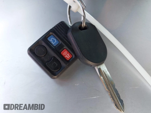 2007 Ford Escape Limited with VIN 1FMCU04167KB90000, listed as a IAAI auction lot 42217640 with 233,117 mi miles and . Bid and sale history available at DreamBid. Image 11.