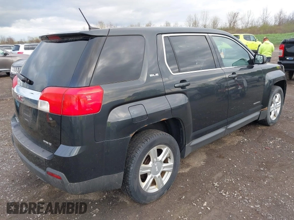 2014 GMC Terrain SLE with VIN 2GKFLVEK2E6277552, listed as a IAAI auction lot 42136511 with 124,804 mi miles. Bid and sale history available at carsss.com. Image 4.