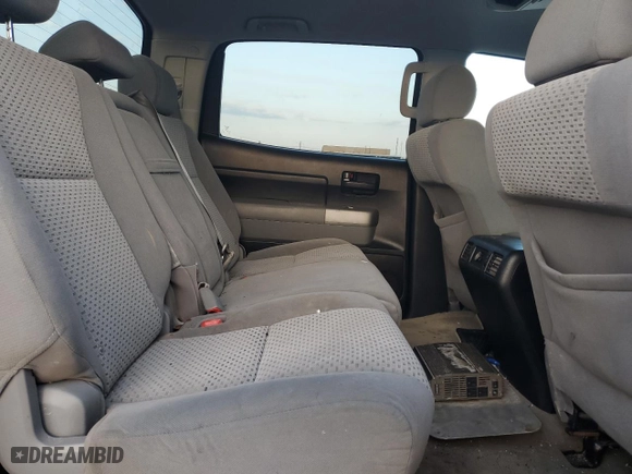 2007 Toyota Tundra SR5 with VIN 5TBET54177S455540, listed as a Copart auction lot 71871704 with 247,986 mi miles and Salvage Title. Bid and sale history available at carsss.com. Image 10.