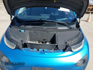 2017 BMW i3 z VIN WBY1Z8C50HV551025, wystawiony jako IAAI lot #41722975 z przebiegiem 85 709 mil mil oraz . Historia ofert i sprzedaży dostępna na DreamBid. Obrazek 10.
