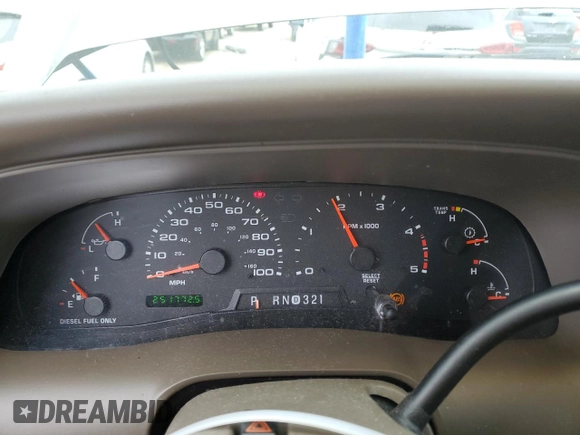 2003 Ford Excursion Limited z VIN 1FMNU42P23EB56085, wystawiony jako Copart lot #58863405 z przebiegiem 251 772 mil mil oraz Tytuł czysty. Historia ofert i sprzedaży dostępna na DreamBid. Obrazek 9.
