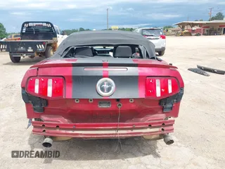 2012 Ford Mustang V6 with VIN 1ZVBP8EM5C5286673, listed as a IAAI auction lot 42172106 with 207,627 mi miles and . Bid and sale history available at DreamBid. Image 17.