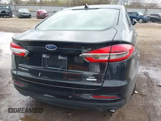 2019 Ford Fusion SE with VIN 3FA6P0HD4KR248841, listed as a IAAI auction lot 41880543 with 87,803 mi miles. Bid and sale history available at carsss.com. Image 16.