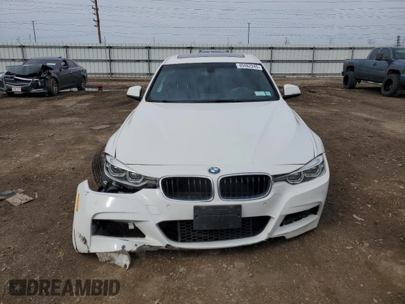2018 BMW 3 Series 330i xDrive with VIN WBA8D9G58JNU66872, listed as a Copart auction lot 49482245 with 58,467 mi miles and Salvage title. Bid and sale history available at DreamBid. Image 5.