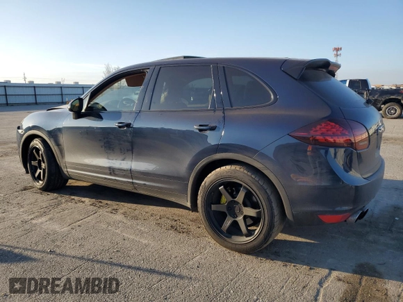 2012 Porsche Cayenne S z VIN WP1AB2A20CLA48142, wystawiony jako Copart lot #45908565 z przebiegiem 114 073 mil mil oraz Szkoda całkowita • Salvage title. Historia ofert i sprzedaży dostępna na DreamBid. Obrazek 2.