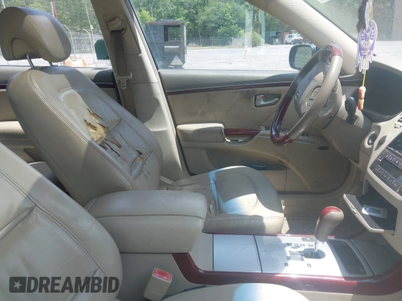 2006 Hyundai Azera SE with VIN KMHFC46F36A115873, listed as a IAAI auction lot 42199891 with 206,421 mi miles and . Bid and sale history available at DreamBid. Image 5.