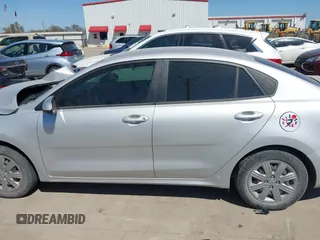 2022 Kia Rio S with VIN 3KPA24AD7NE437841, listed as a IAAI auction lot 41757262 with 34,909 mi miles. Bid and sale history available at carsss.com. Image 14.