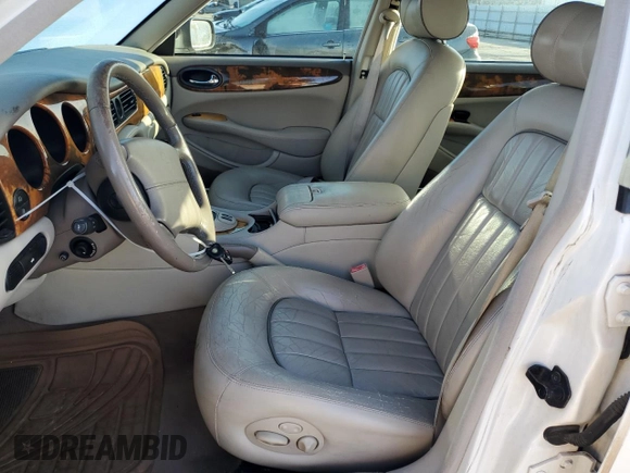 2001 Jaguar XJ with VIN SAJDA23C51LF35586, listed as a Copart auction lot 44105165 with 47,355 mi miles and Salvage title. Bid and sale history available at DreamBid. Image 7.