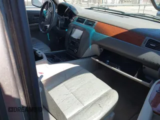 2008 GMC Yukon XL SLT 4SB with VIN 1GKFC160X8R172529, listed as a IAAI auction lot 41756244 with 148,219 mi miles and . Bid and sale history available at carsss.com. Image 5.