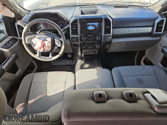 2020 Ford F-250 XL с VIN 1FT7W2B65LEC33972, выставлен на аукционе Copart как лот 54746105 с пробегом 99 013 миль миль и Списание • Salvage title. История ставок и продаж доступна на DreamBid. Изображение 8.