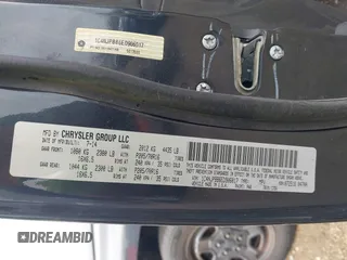 2014 Jeep Patriot Sport with VIN 1C4NJPBB6ED906017, listed as a IAAI auction lot 42097186 with 203,896 mi miles. Bid and sale history available at carsss.com. Image 9.
