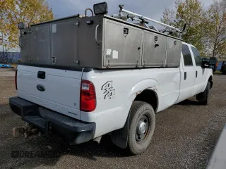 2015 Ford F-350 Platinum with VIN 1FT8W3B61FEB46956, listed as a Copart auction lot 71535414 with 249,677 mi miles and Salvage Title. Bid and sale history available at DreamBid. Image 3.