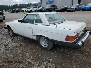 1983 Mercedes-Benz 380 380SL with VIN WDBBA45A4DB026138, listed as a Copart auction lot 41698865 with 107,780 mi miles and Clean Title. Bid and sale history available at carsss.com. Image 2.