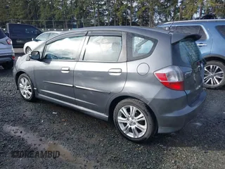 2011 Honda Fit Sport z VIN JHMGE8H54BC000162, wystawiony jako IAAI lot #41665321 z przebiegiem 154 531 mil mil oraz . Historia ofert i sprzedaży dostępna na DreamBid. Obrazek 3.