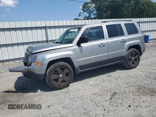 2016 Jeep Patriot Sport with VIN 1C4NJRBB2GD511783, listed as a Copart auction lot 62000425 with 96,260 mi miles and Salvage title. Bid and sale history available at DreamBid. Image 1.
