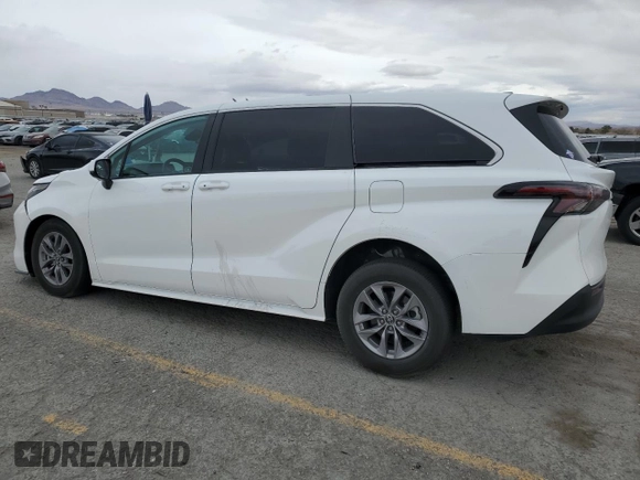 2023 Toyota Sienna LE with VIN 5TDKRKEC6PS159898, listed as a Copart auction lot 47661585 with 38,542 mi miles and Salvage Title. Bid and sale history available at carsss.com. Image 2.
