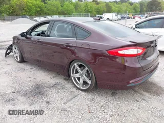 2013 Ford Fusion SE with VIN 3FA6P0H71DR321516, listed as a IAAI auction lot 42043293 with 106,659 mi miles. Bid and sale history available at carsss.com. Image 3.