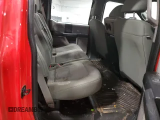 2017 Ford F-250 Lariat z VIN 1FT7W2B68HEE21604, wystawiony jako Copart lot #46724825 z przebiegiem 174 811 mil mil oraz Szkoda całkowita • Salvage title. Historia ofert i sprzedaży dostępna na DreamBid. Obrazek 10.