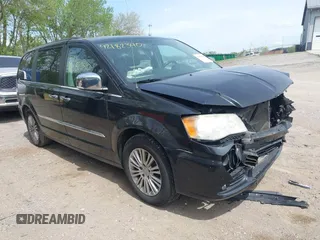 2014 Chrysler Town & Country Touring L с VIN 2C4RC1CG5ER107944, выставлен на аукционе IAAI как лот 42182340 с пробегом 153 370 миль миль и . История ставок и продаж доступна на DreamBid. Изображение 1.
