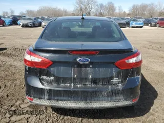 2013 Ford Focus SE with VIN 1FADP3F29DL276310, listed as a Copart auction lot 48211765 with 94,248 mi miles and Salvage Title. Bid and sale history available at carsss.com. Image 6.