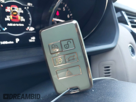 2019 Land Rover Discovery SE with VIN SALRG2RV9KA093846, listed as a IAAI auction lot 40806524 with 111,498 mi miles and . Bid and sale history available at DreamBid. Image 11.