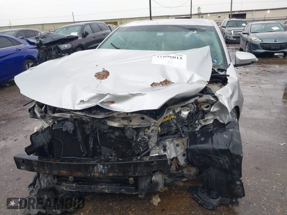 2014 Toyota Avalon Limited with VIN 4T1BK1EB0EU114756, listed as a IAAI auction lot 41896015 with Not Provided miles and . Bid and sale history available at DreamBid. Image 13.