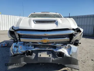 2017 Chevrolet Silverado 3500HD Work Truck with VIN 1GB4KYCY2HF211287, listed as a Copart auction lot 73021724 with 91,803 mi miles and Salvage Title. Bid and sale history available at carsss.com. Image 5.