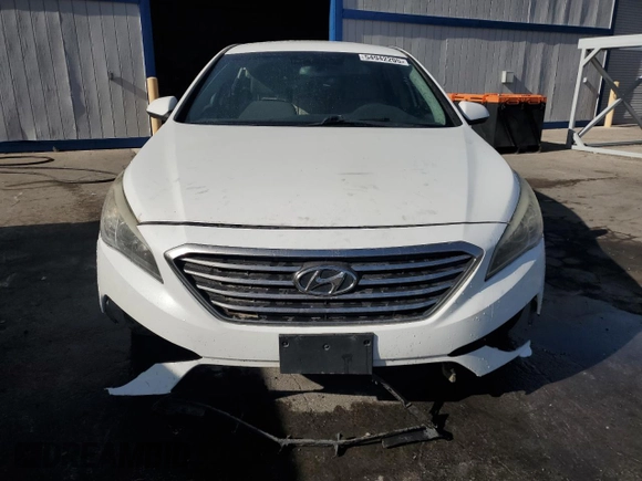 2017 Hyundai Sonata SE with VIN 5NPE24AF6HH454178, listed as a Copart auction lot 54942205 with 131,411 mi miles and Clean Title. Bid and sale history available at DreamBid. Image 5.